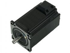 步進(jìn)電機在啟動時出現(xiàn)電機閃動或者原地不動是