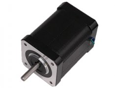 直流無(wú)刷電機(jī)工作時(shí)，外殼帶電是什么情況？